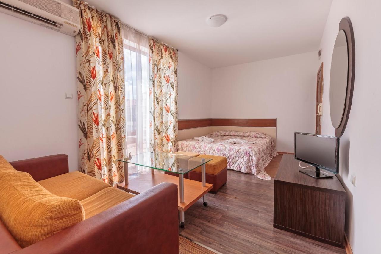 Guest Apartments Co Morenia Sunny Beach Exterior photo